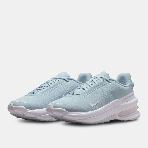 Nike – Women’s Air Zoom Upturn SC Shoes