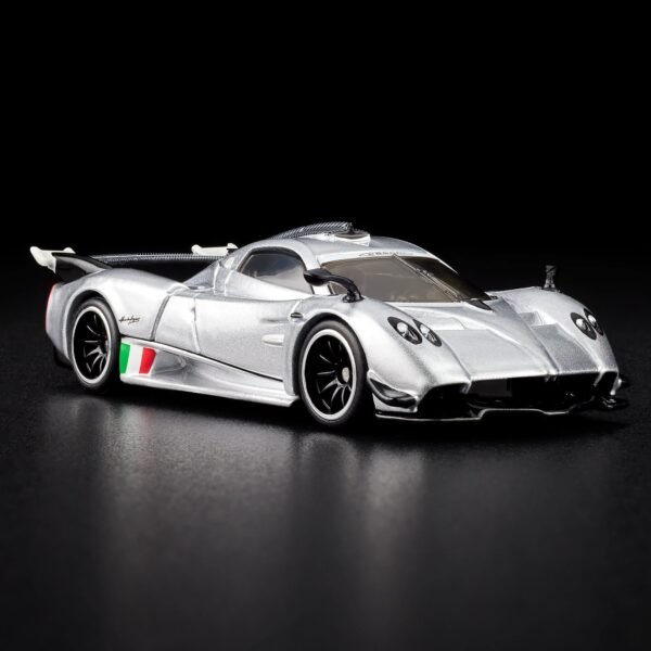 RLC Exclusive ’21 Pagani Huayra R